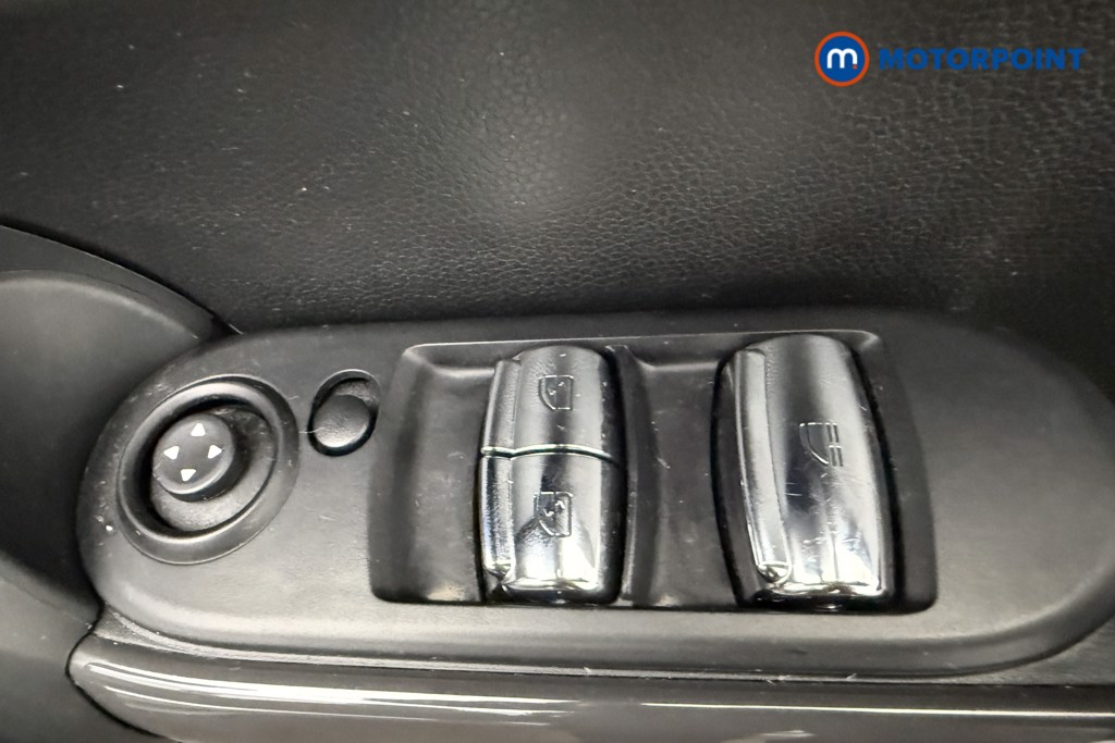 Mini Convertible Cooper Manual Petrol Convertible - Stock Number (1612924) - 18th supplementary image