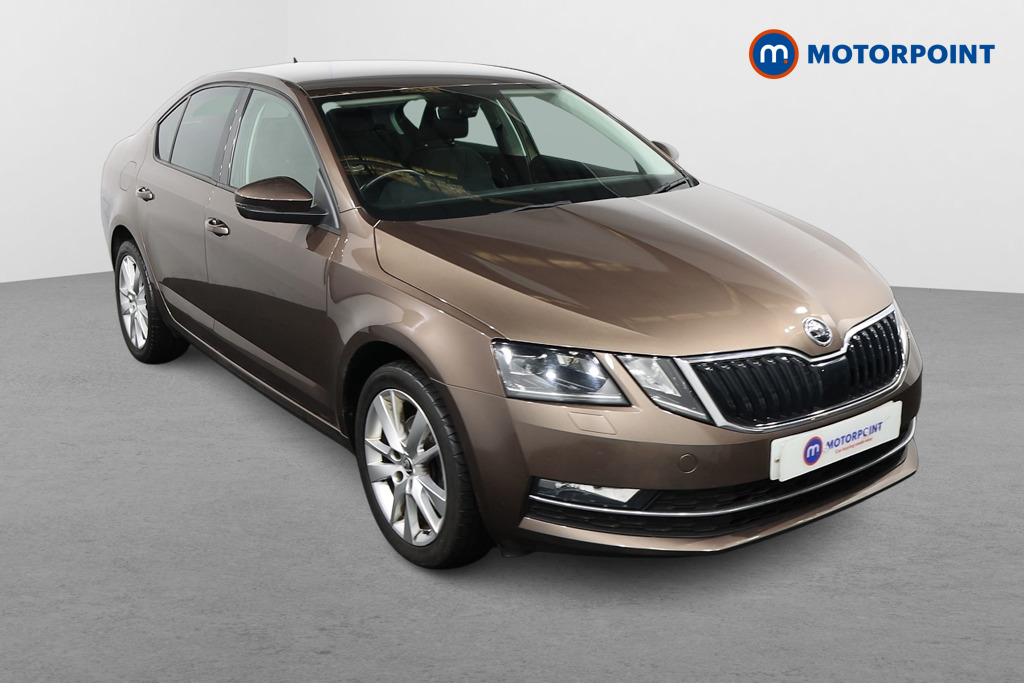 Skoda Octavia Se L Manual Petrol Hatchback - Stock Number (1613308) - Drivers side front corner
