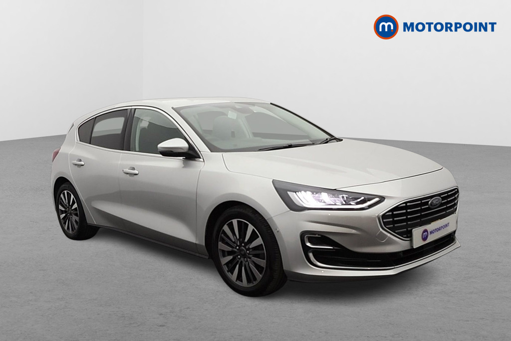Ford Focus Titanium Vignale Manual Petrol Hatchback - Stock Number (1614681) - Drivers side front corner