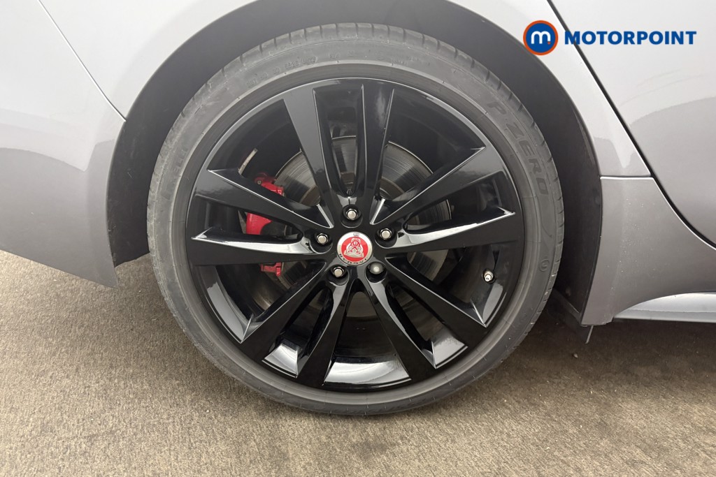 Jaguar XE R-Dynamic Black Automatic Diesel Saloon - Stock Number (1615163) - 22nd supplementary image