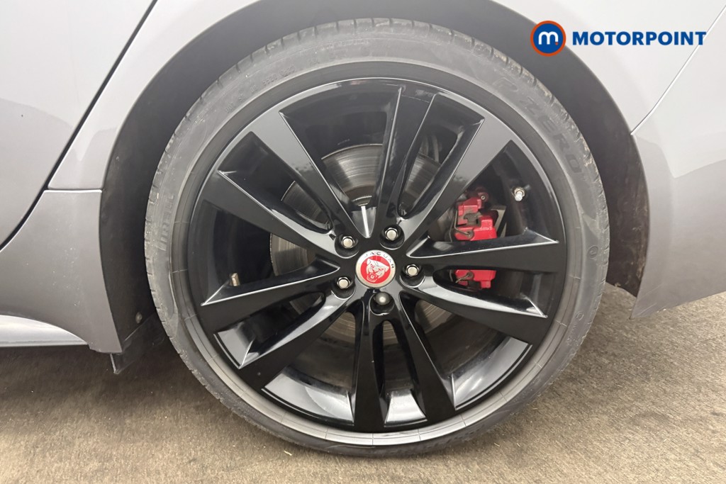 Jaguar XE R-Dynamic Black Automatic Diesel Saloon - Stock Number (1615163) - 23rd supplementary image