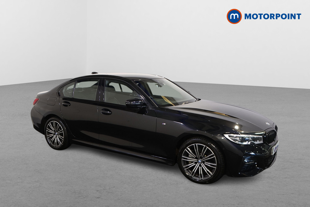 BMW 3 Series M Sport Automatic Petrol Plug-In Hybrid Saloon - Stock Number (1615396) - Drivers side front corner