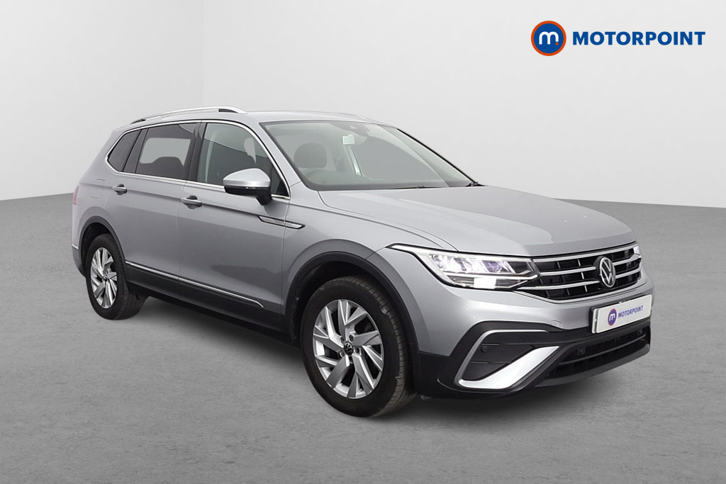 Volkswagen Tiguan Allspace Life Manual Petrol SUV - Stock Number (1616119) - Drivers side front corner