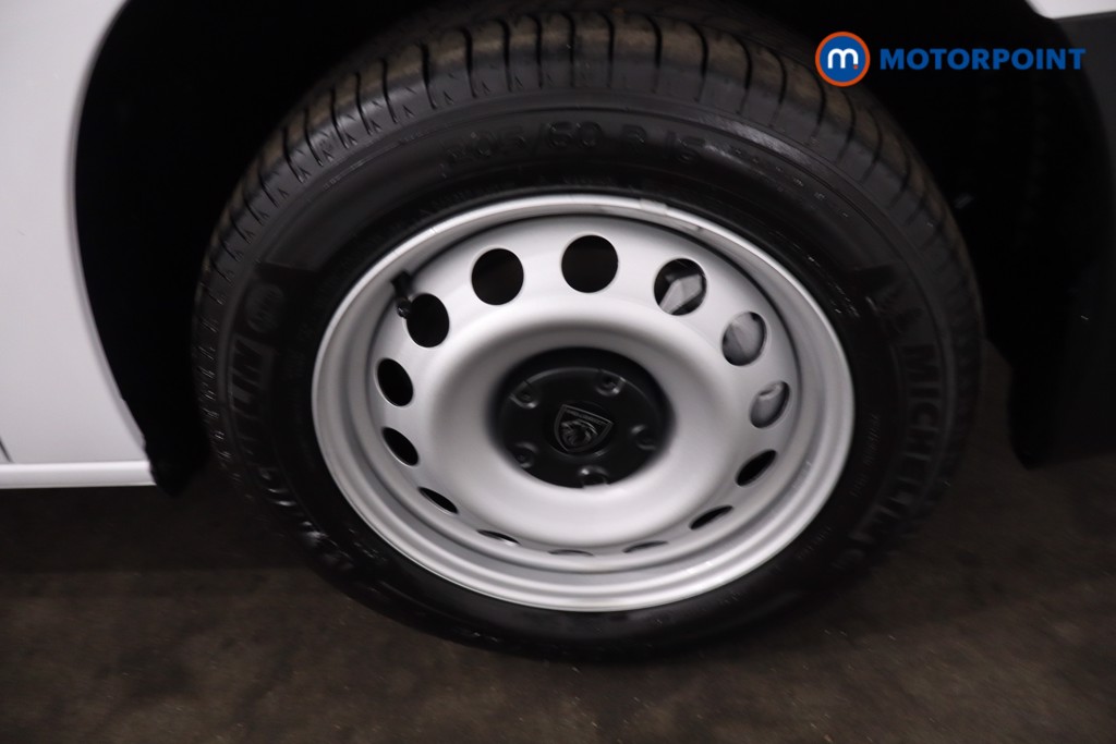 Peugeot Partner Professional Plus Manual Diesel Panel Van - Stock Number (1616386) - 9th supplementary image