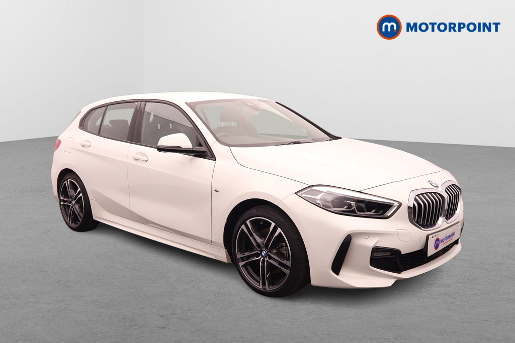BMW 1 Series M Sport Manual Diesel Hatchback - Stock Number (1616749) - Drivers side front corner