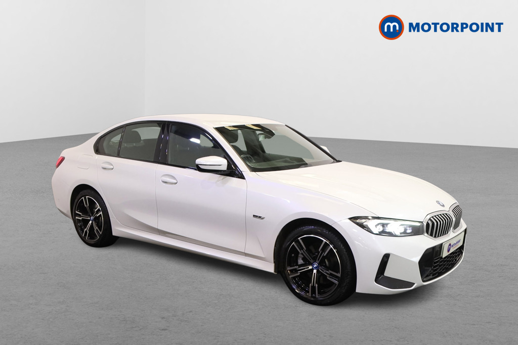BMW 3 Series M Sport Automatic Petrol Plug-In Hybrid Saloon - Stock Number (1617129) - Drivers side front corner