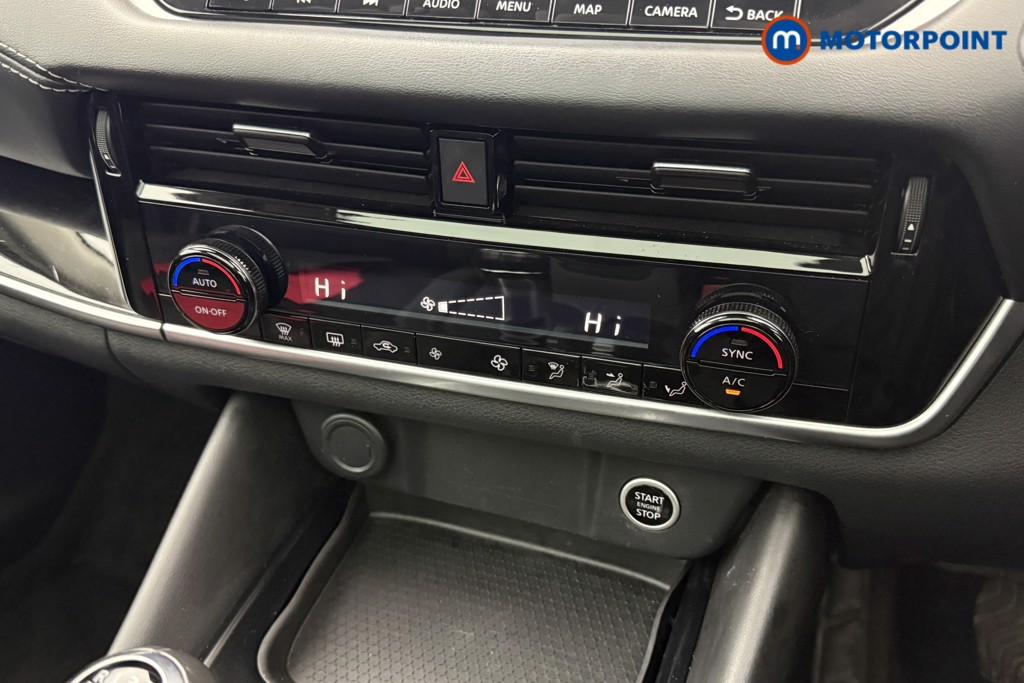 Nissan Qashqai N-Connecta Manual Petrol SUV - Stock Number (1617654) - 5th supplementary image