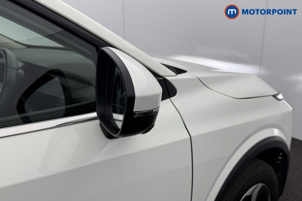 Nissan Qashqai N-Connecta Manual Petrol SUV - Stock Number (1617654) - 17th supplementary image