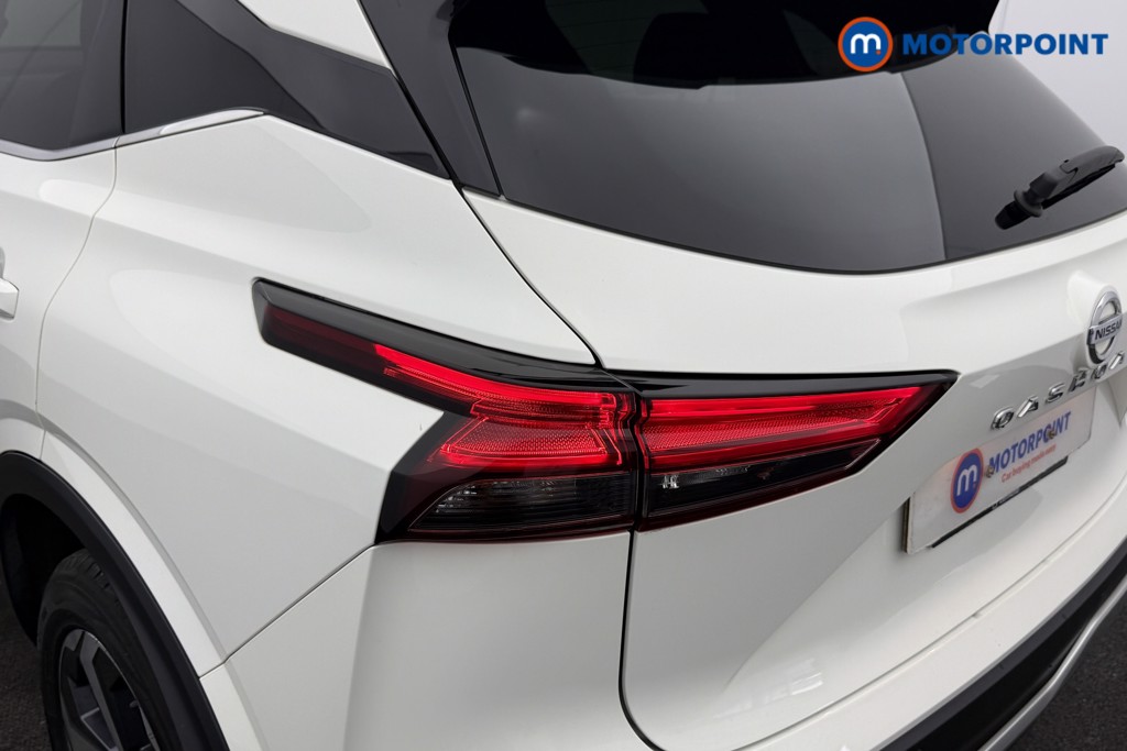 Nissan Qashqai N-Connecta Manual Petrol SUV - Stock Number (1617654) - 25th supplementary image