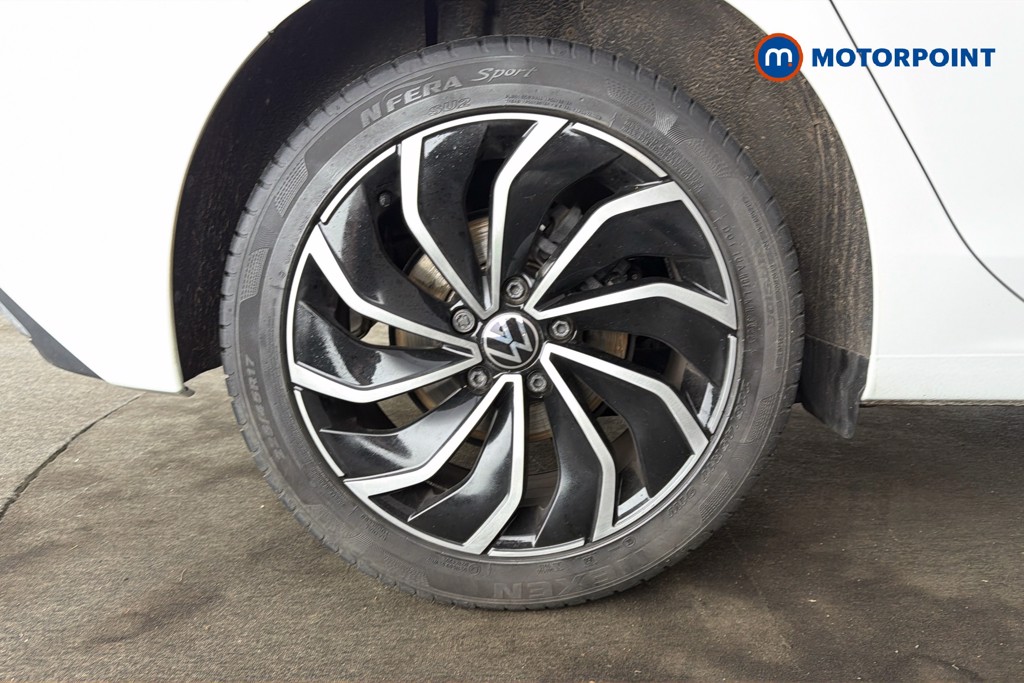 Volkswagen Golf Style Edition Manual Petrol Hatchback - Stock Number (1617964) - 49th supplementary image