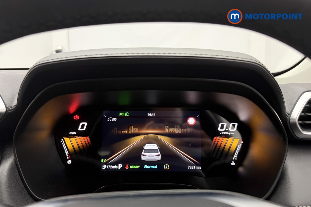 Mg Motor Uk ZS Trophy Automatic Petrol-Electric Hybrid SUV - Stock Number (1618004) - 9th supplementary image