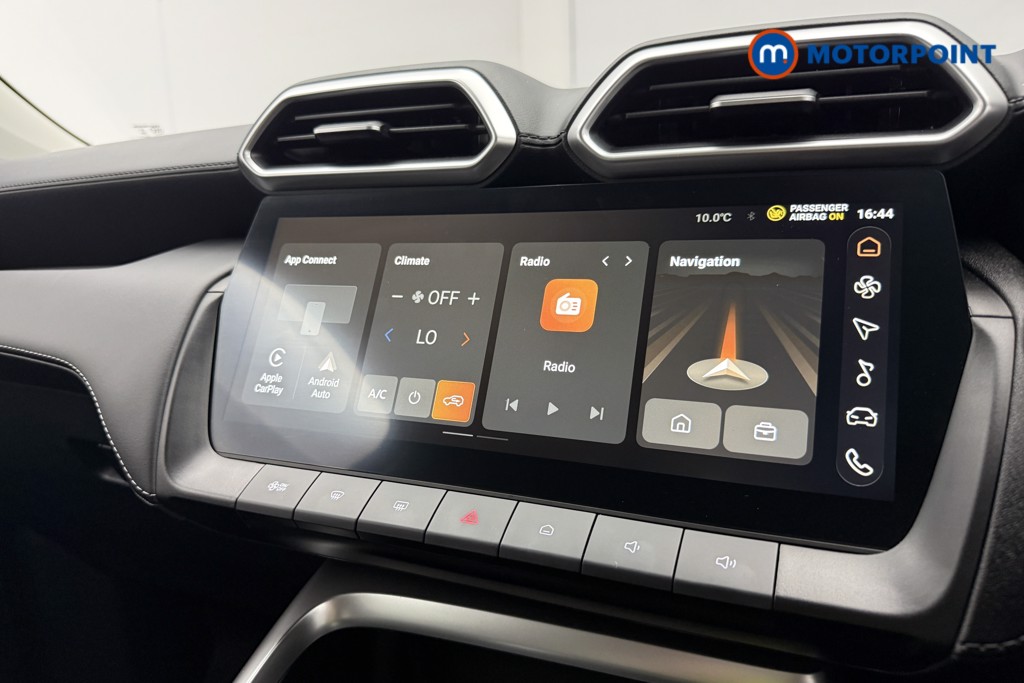 Mg Motor Uk ZS Trophy Automatic Petrol-Electric Hybrid SUV - Stock Number (1618004) - 10th supplementary image