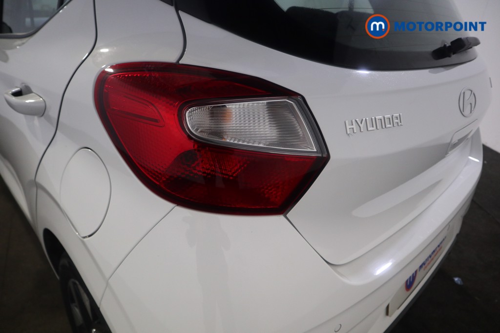 Hyundai I10 Advance Automatic Petrol Hatchback - Stock Number (1618060) - 24th supplementary image