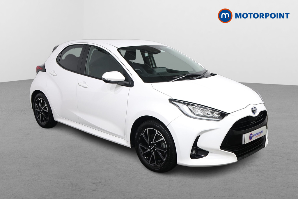 Toyota Yaris Design Automatic Petrol-Electric Hybrid Hatchback - Stock Number (1619230) - Drivers side front corner