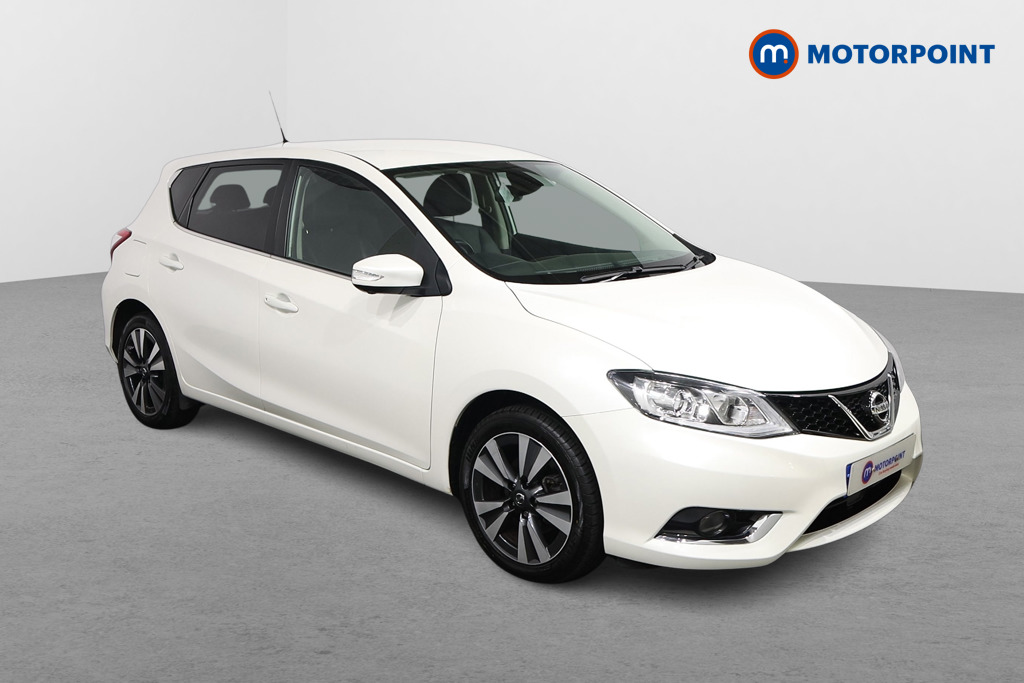 Nissan Pulsar Tekna Automatic Petrol Hatchback - Stock Number (1619550) - Drivers side front corner