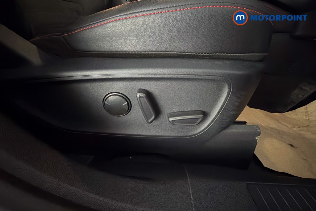 Ford Kuga St-Line Edition Automatic Petrol Plug-In Hybrid SUV - Stock Number (1619697) - 25th supplementary image