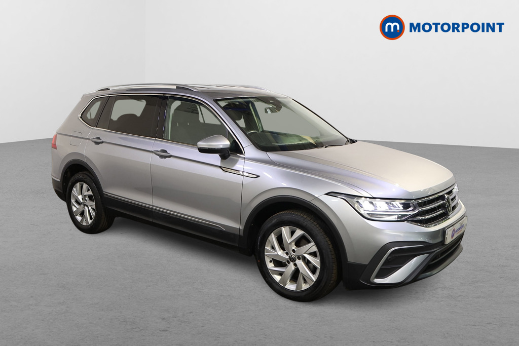 Volkswagen Tiguan Allspace Life Manual Petrol SUV - Stock Number (1619820) - Drivers side front corner