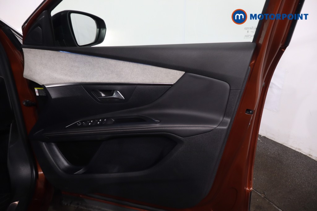 Peugeot 5008 GT Automatic Petrol SUV - Stock Number (1620533) - 23rd supplementary image