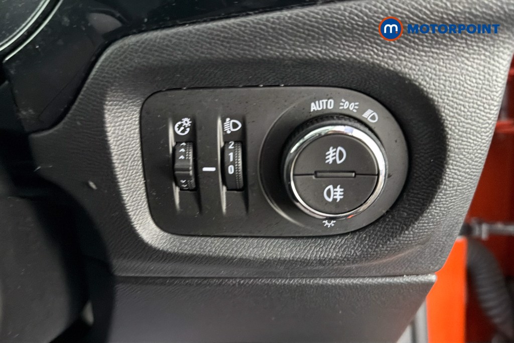 Vauxhall Corsa Elite Edition Manual Petrol Hatchback - Stock Number (1620657) - 18th supplementary image