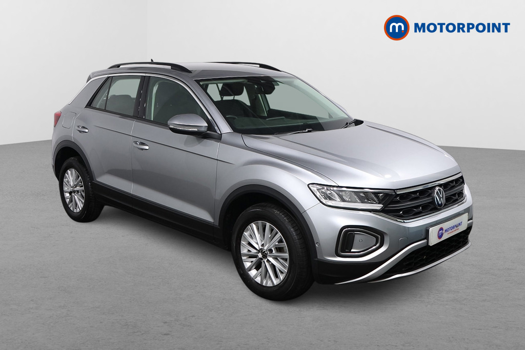 Volkswagen T-Roc Life Manual Petrol SUV - Stock Number (1620963) - Drivers side front corner