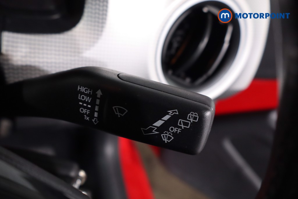 Volkswagen UP High Up Automatic Petrol Hatchback - Stock Number (1621761) - 15th supplementary image