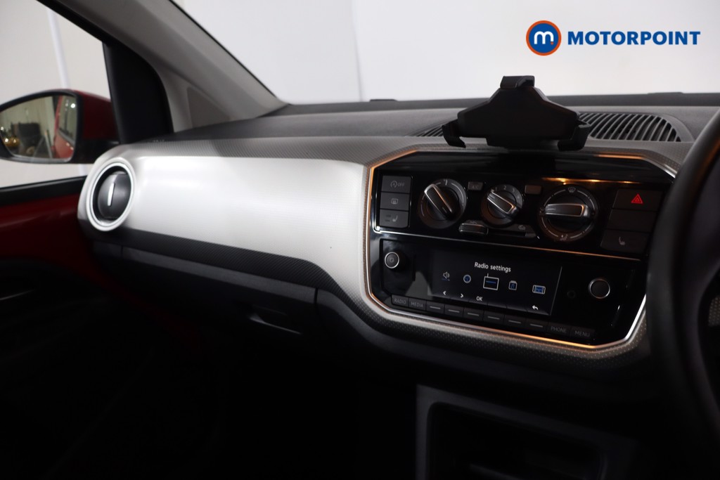 Volkswagen UP High Up Automatic Petrol Hatchback - Stock Number (1621761) - 17th supplementary image