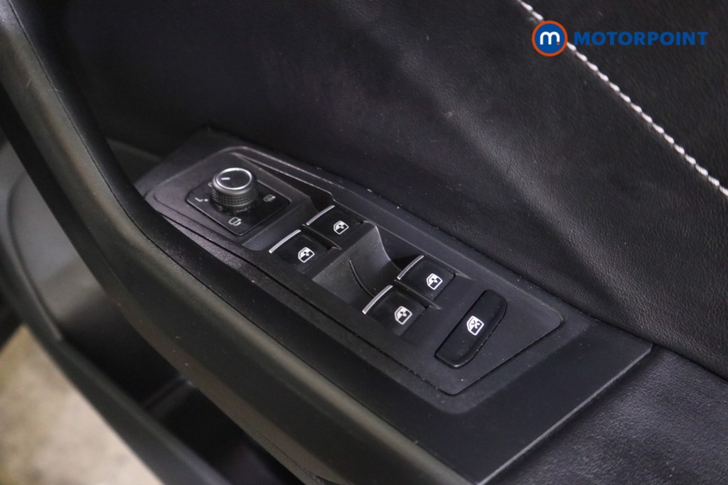 Volkswagen T-Roc R-Line Manual Diesel SUV - Stock Number (1622058) - 15th supplementary image