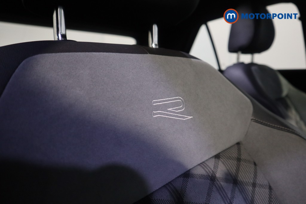 Volkswagen T-Roc R-Line Manual Diesel SUV - Stock Number (1622058) - 18th supplementary image