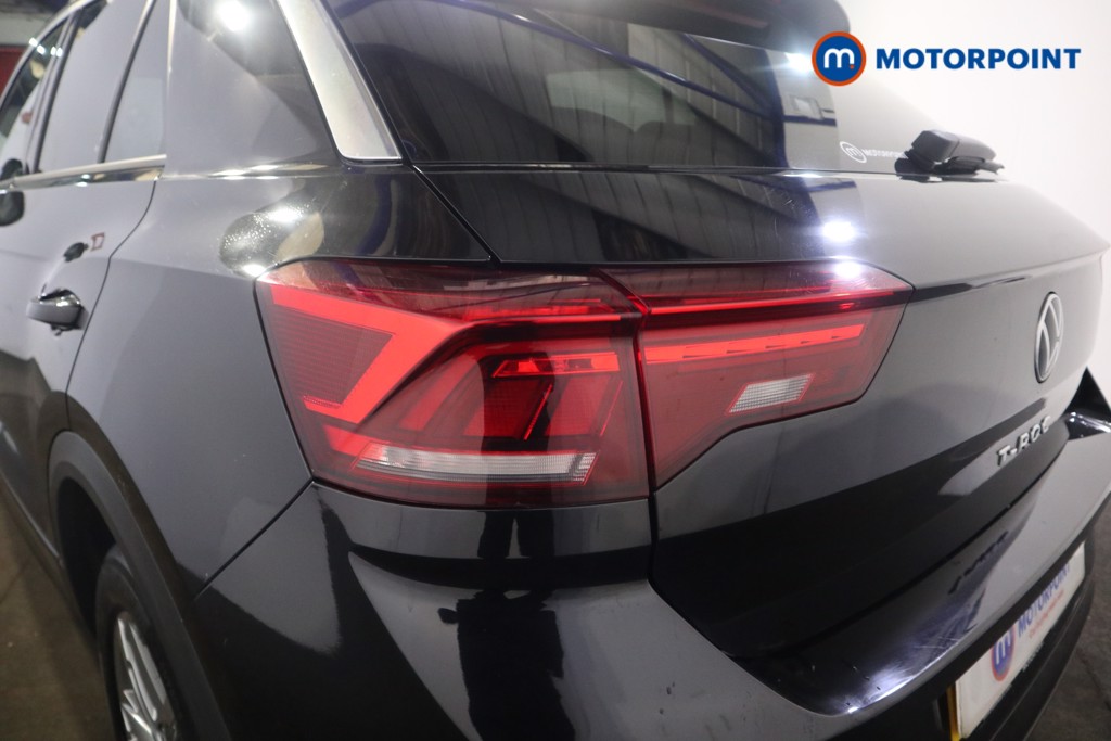 Volkswagen T-Roc R-Line Manual Diesel SUV - Stock Number (1622058) - 30th supplementary image