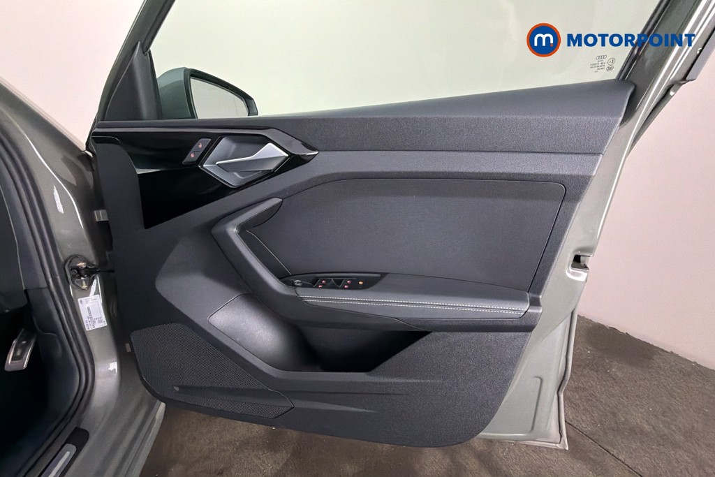 Audi A1 S Line Automatic Petrol Hatchback - Stock Number (1622777) - 19th supplementary image