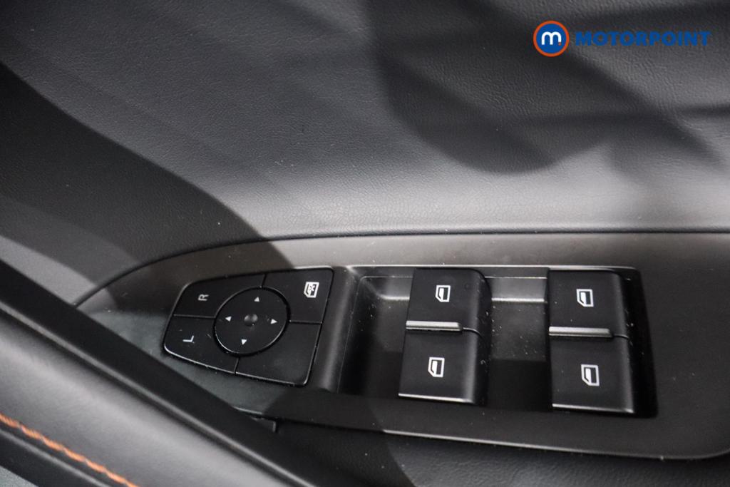 Mg Motor Uk HS SE Automatic Petrol-Electric Hybrid SUV - Stock Number (1622940) - 11th supplementary image