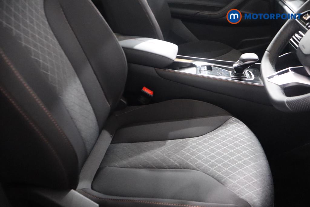 Mg Motor Uk HS SE Automatic Petrol-Electric Hybrid SUV - Stock Number (1622940) - 12th supplementary image