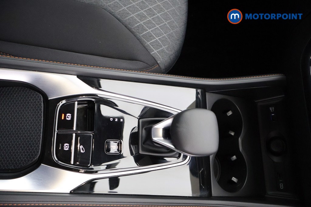 Mg Motor Uk HS SE Automatic Petrol-Electric Hybrid SUV - Stock Number (1622941) - 8th supplementary image