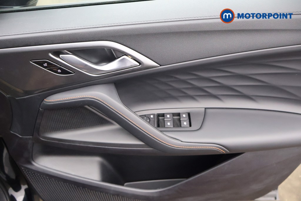 Mg Motor Uk HS SE Automatic Petrol-Electric Hybrid SUV - Stock Number (1622941) - 11th supplementary image