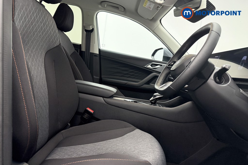 Mg Motor Uk HS SE Automatic Petrol-Electric Hybrid SUV - Stock Number (1622990) - 8th supplementary image