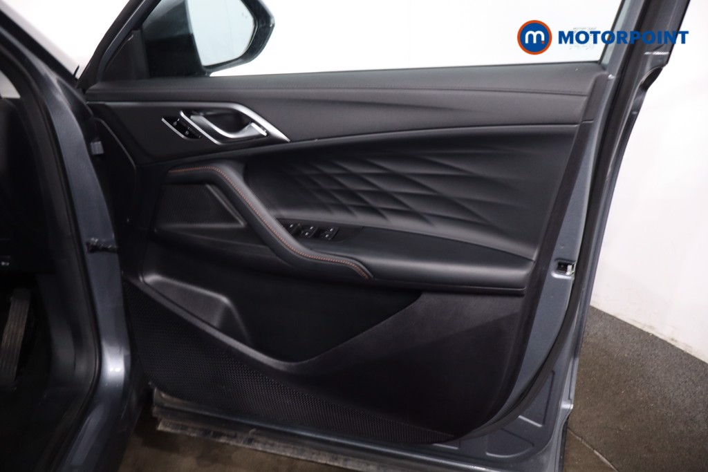 Mg Motor Uk HS SE Automatic Petrol-Electric Hybrid SUV - Stock Number (1623016) - 26th supplementary image