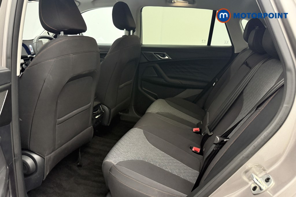 Mg Motor Uk HS SE Automatic Petrol-Electric Hybrid SUV - Stock Number (1623068) - 4th supplementary image