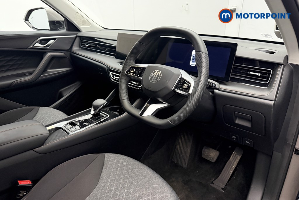 Mg Motor Uk HS SE Automatic Petrol-Electric Hybrid SUV - Stock Number (1623068) - 6th supplementary image