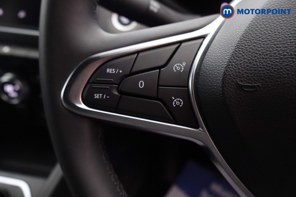 Renault Clio Techno Automatic Petrol-Electric Hybrid Hatchback - Stock Number (1623862) - 3rd supplementary image