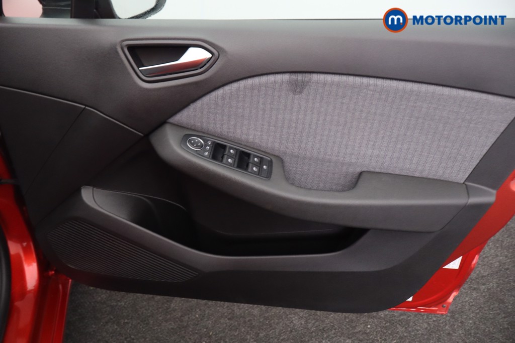 Renault Clio Techno Automatic Petrol-Electric Hybrid Hatchback - Stock Number (1623862) - 13th supplementary image