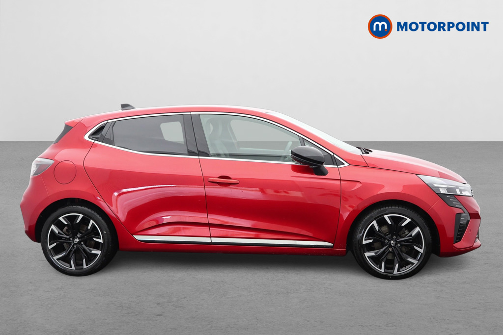 Renault Clio Techno Automatic Petrol-Electric Hybrid Hatchback - Stock Number (1623862) - Drivers side