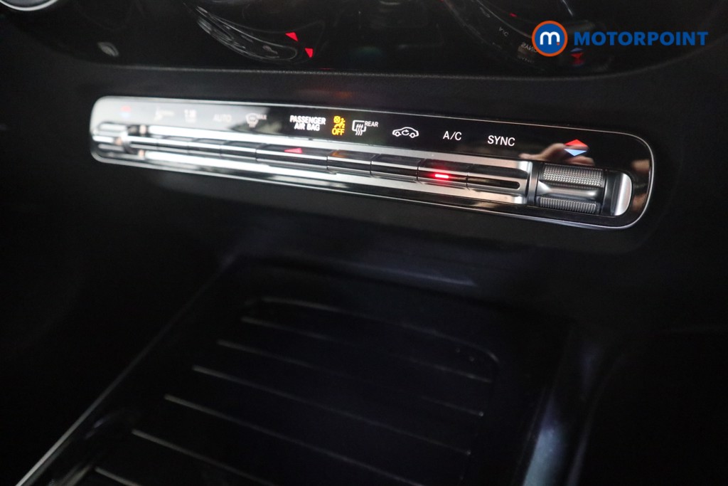 Mercedes-Benz GLA Sport Automatic Petrol SUV - Stock Number (1624137) - 8th supplementary image