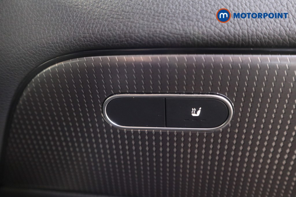 Mercedes-Benz GLA Sport Automatic Petrol SUV - Stock Number (1624137) - 15th supplementary image