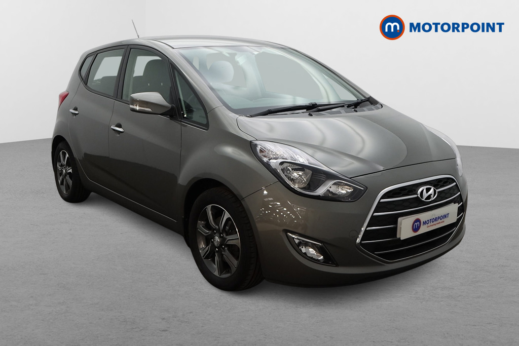 Hyundai Ix20 Se Nav Manual Petrol People Carrier - Stock Number (1624511) - Drivers side front corner
