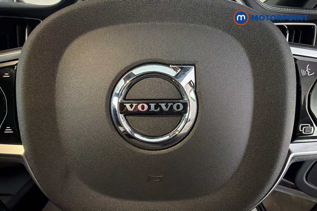 Volvo Xc60 Ultimate Black Edition Automatic Petrol SUV - Stock Number (1624633) - 5th supplementary image