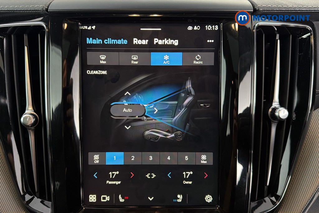 Volvo Xc60 Ultimate Black Edition Automatic Petrol SUV - Stock Number (1624633) - 12th supplementary image