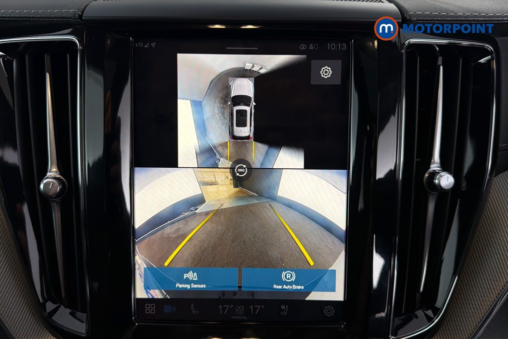 Volvo Xc60 Ultimate Black Edition Automatic Petrol SUV - Stock Number (1624633) - 13th supplementary image