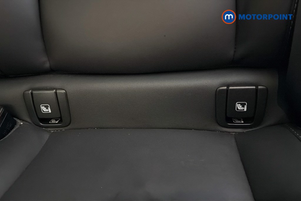 Volvo Xc60 Ultimate Black Edition Automatic Petrol SUV - Stock Number (1624633) - 29th supplementary image