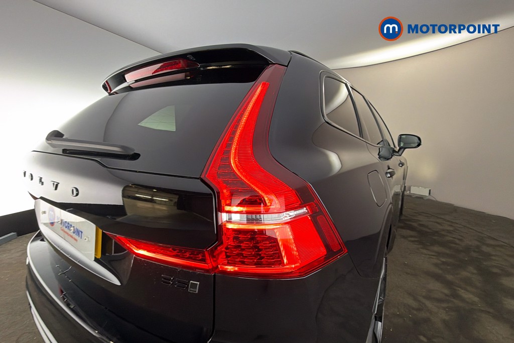 Volvo Xc60 Ultimate Black Edition Automatic Petrol SUV - Stock Number (1624633) - 38th supplementary image