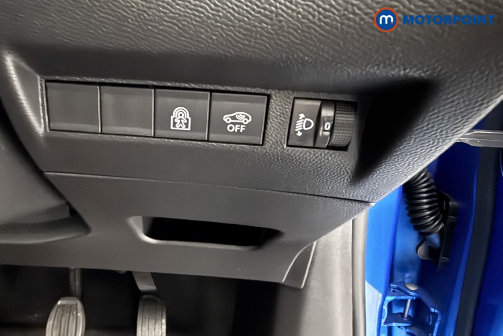 Peugeot 208 Allure Manual Petrol Hatchback - Stock Number (1624779) - 5th supplementary image